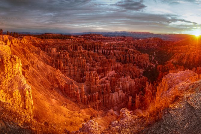 Small Group: Bryce Canyon and Zion National Park Day Tour - At a glance