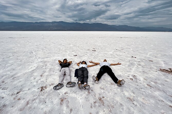 Small Group Family Tour at the Death Valley from Las Vegas - Leaving Las Vegas for the desert
