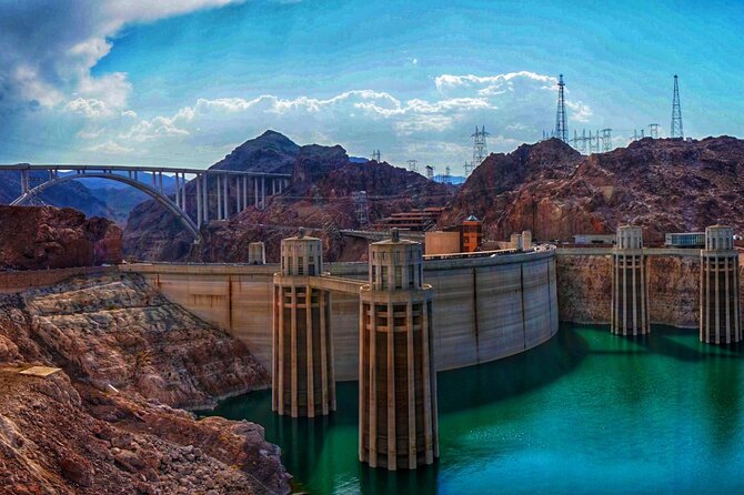 Small Group Grand Canyon, Hoover Dam, 7 Magic Mountains VIP Tour - What the small-group format changes