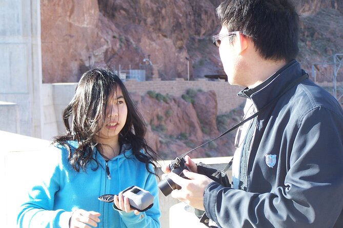 Small Group Grand Canyon Skywalk & Hoover Dam Tour - Hoover Dam: a guided walk, not just a snapshot