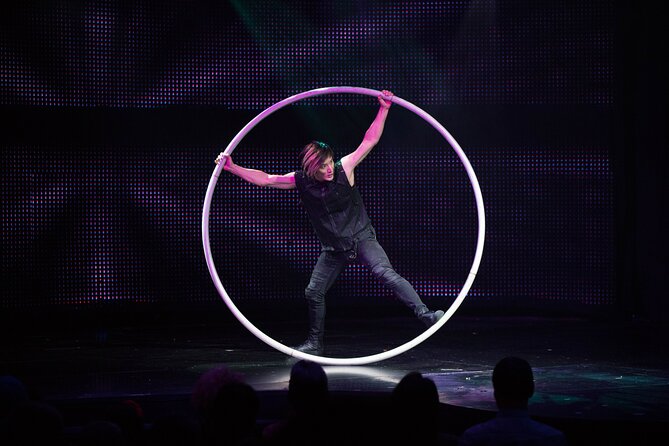 V - The Ultimate Variety Show at Planet Hollywood Resort and Casino - Pairing the Show With Miracle Mile