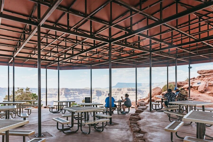 Vegas: Grand Canyon, Hoover Dam, Skywalk Option, & Two Meals - What $99 buys, and who gets the best value