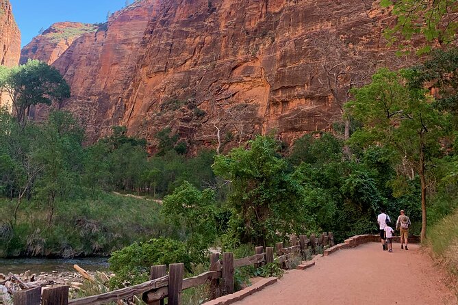 Zion National Park Small Group Tour from Las Vegas - Practical planning for a full day